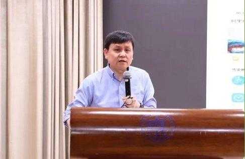 张文宏:支持新冠疫苗策略继续推行（张文宏接种的国产科兴新冠疫苗）