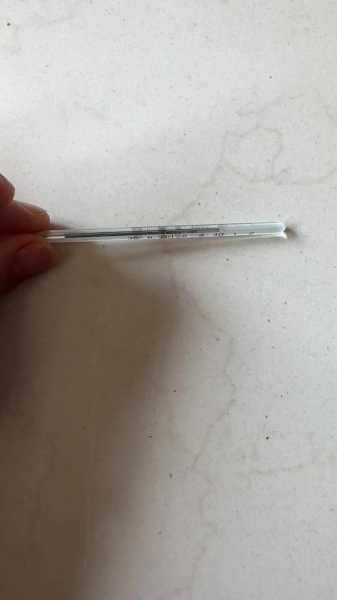 新冠病毒发烧40是不是严重了（艾滋病新冠发烧40度严重吗）