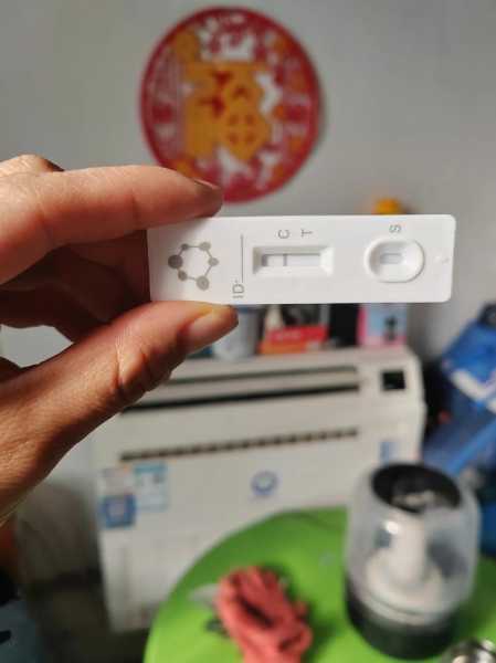 现在感冒一测就阳性正常吗,现在感冒就是阳了吗